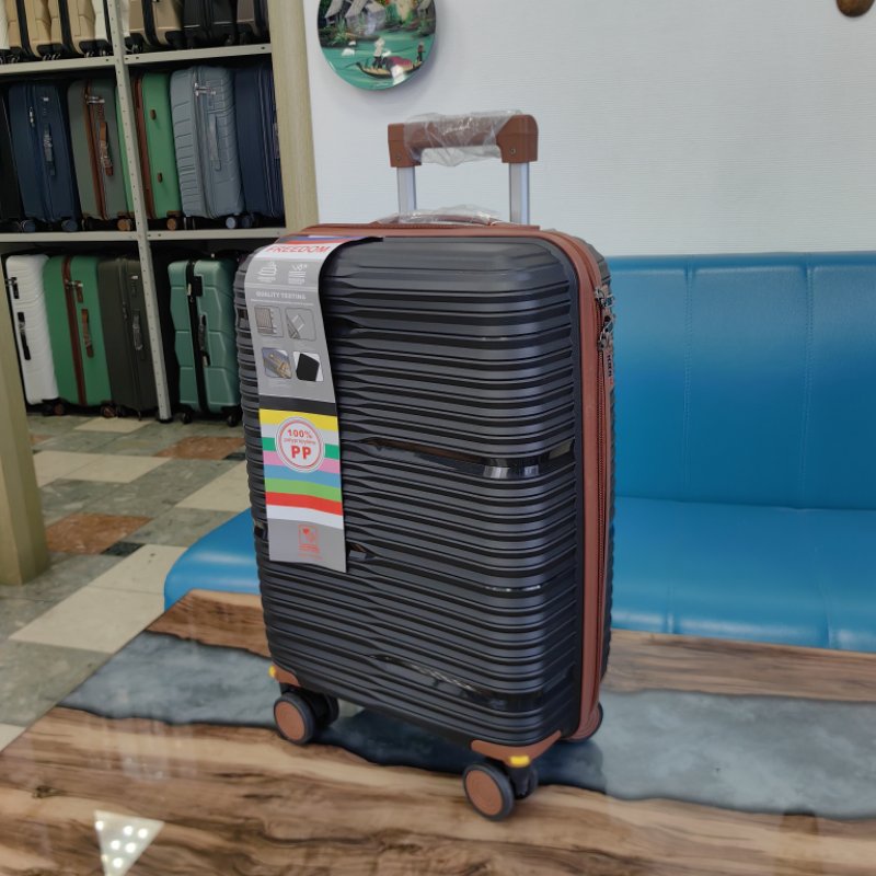 Чемодан Маленький Черный - 1